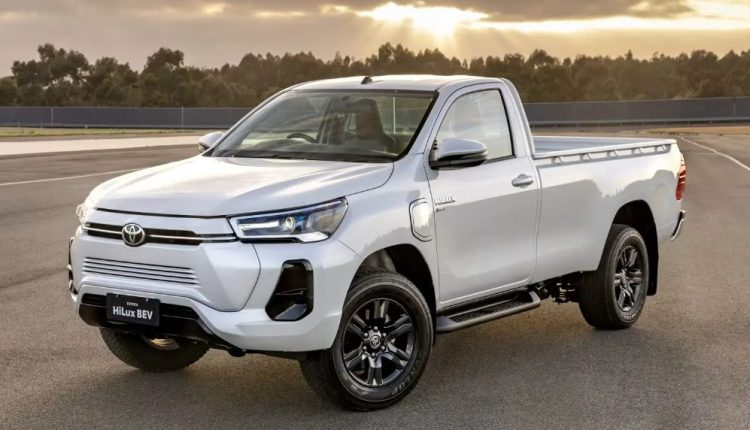 Toyota Hilux 2025 Price in Pakistan